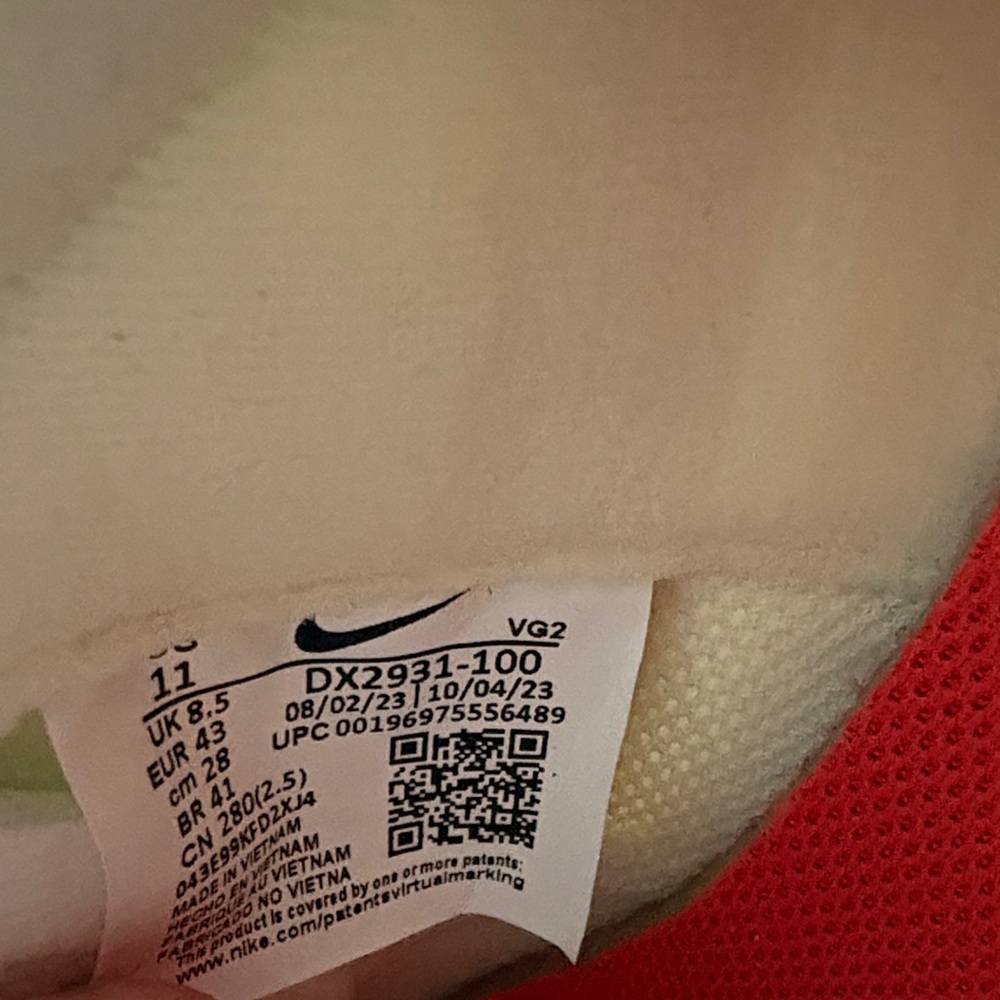 Women’s Nike Waffle Debut Vintage Sneakers NWT - Picture 3 of 5